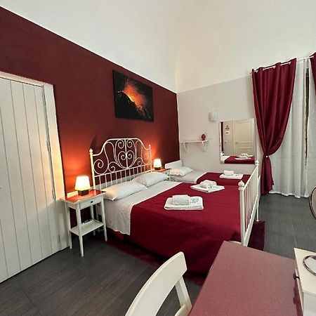 Etna Rooms CTA Exterior foto