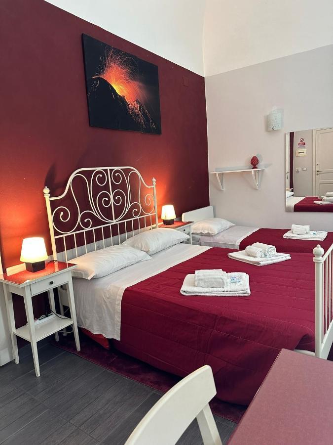 Etna Rooms CTA Exterior foto